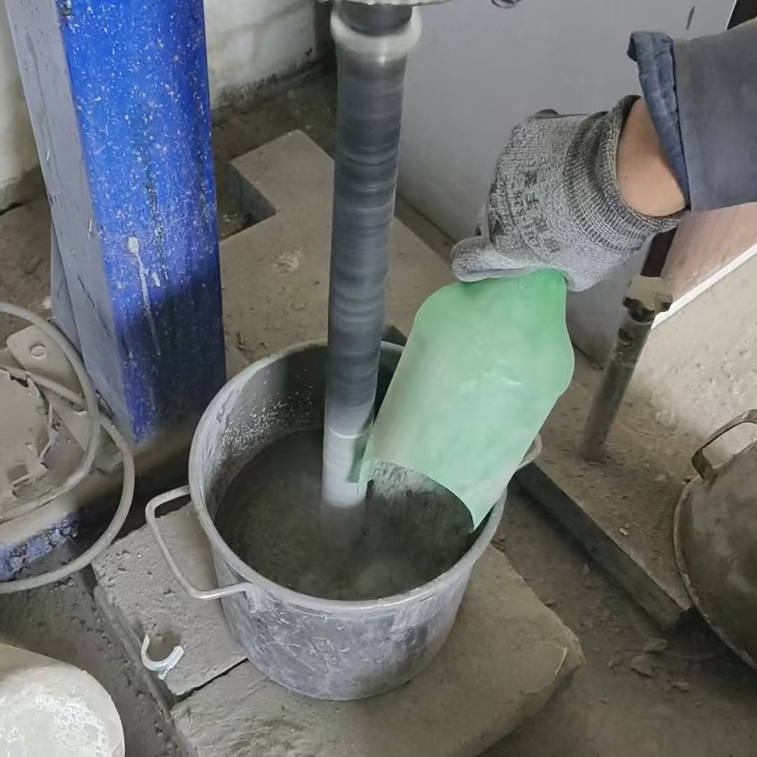 锡林郭勒盟桥梁公路张拉用H60压浆料与普通压浆料有什么区别？